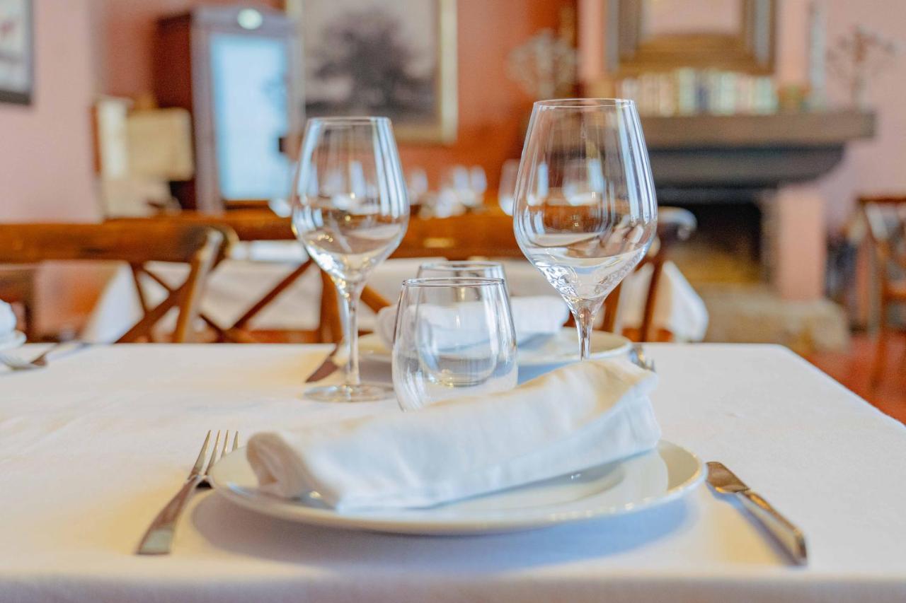 Posada Real Restaurante El Linar Del Zaire Burgohondo Zewnętrze zdjęcie